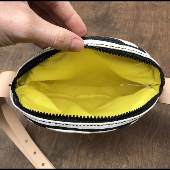 Kate Spade Saturday Crossbody purse circle stripes - Picture 6 of 7